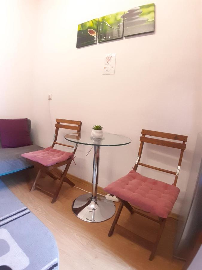 Appartement Studio La Stefy à Sibiu Extérieur photo